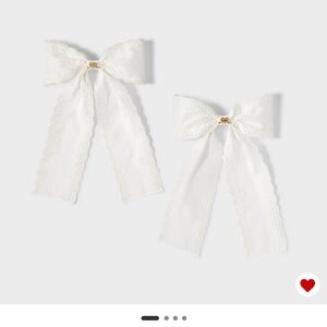 Delicate Lace Ribbon Bows - Ivory